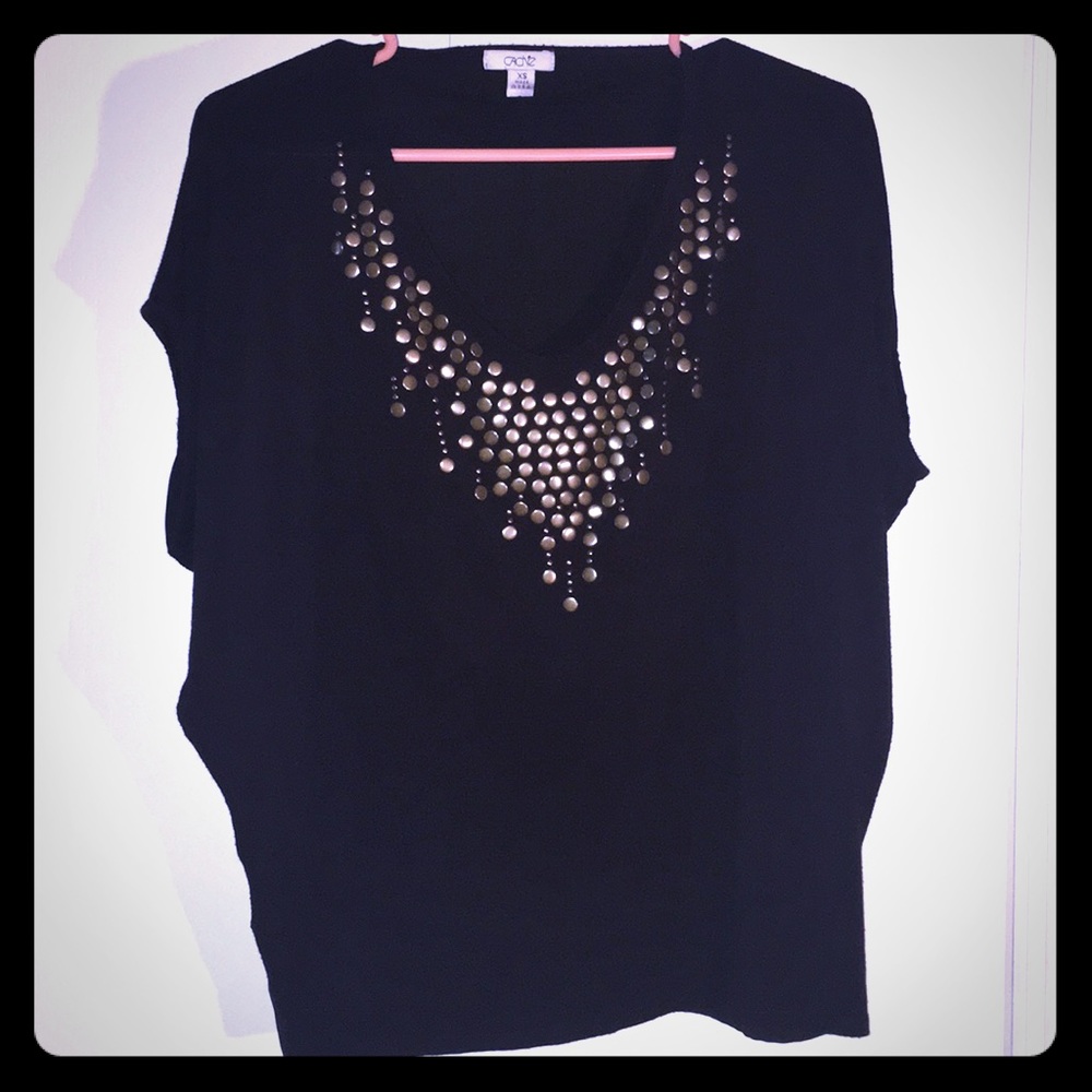 Cache xsmall black jeweled shirt! Excellent cond!